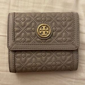 Tory Burch Foldable wallet